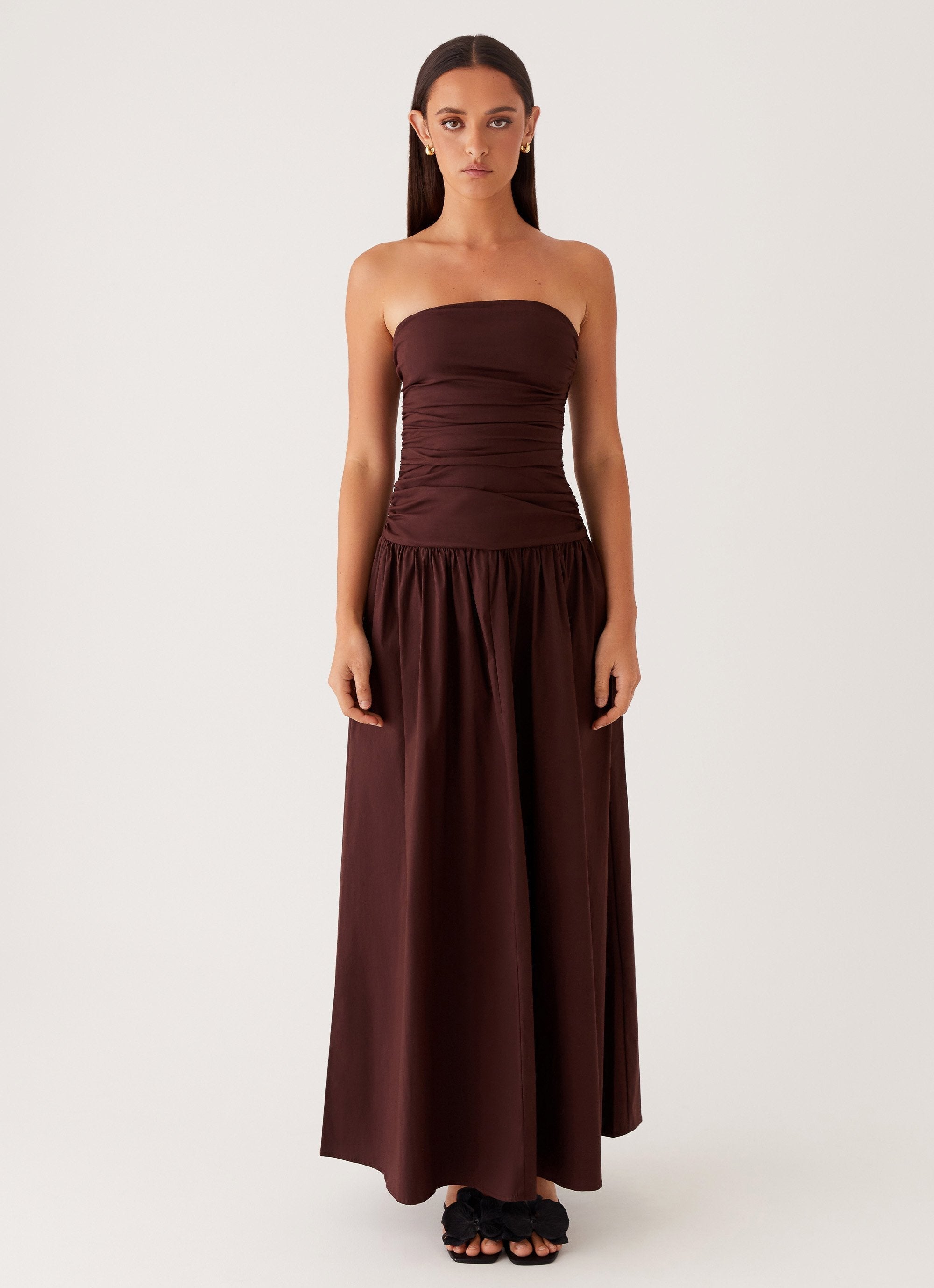 SOFIA ELEGANT MAXI DRESS