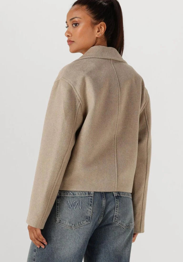 DOUBLE BREASTED COAT