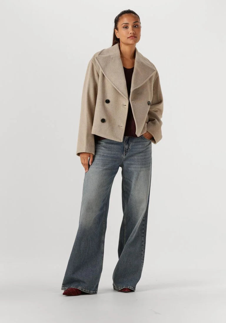 DOUBLE BREASTED COAT