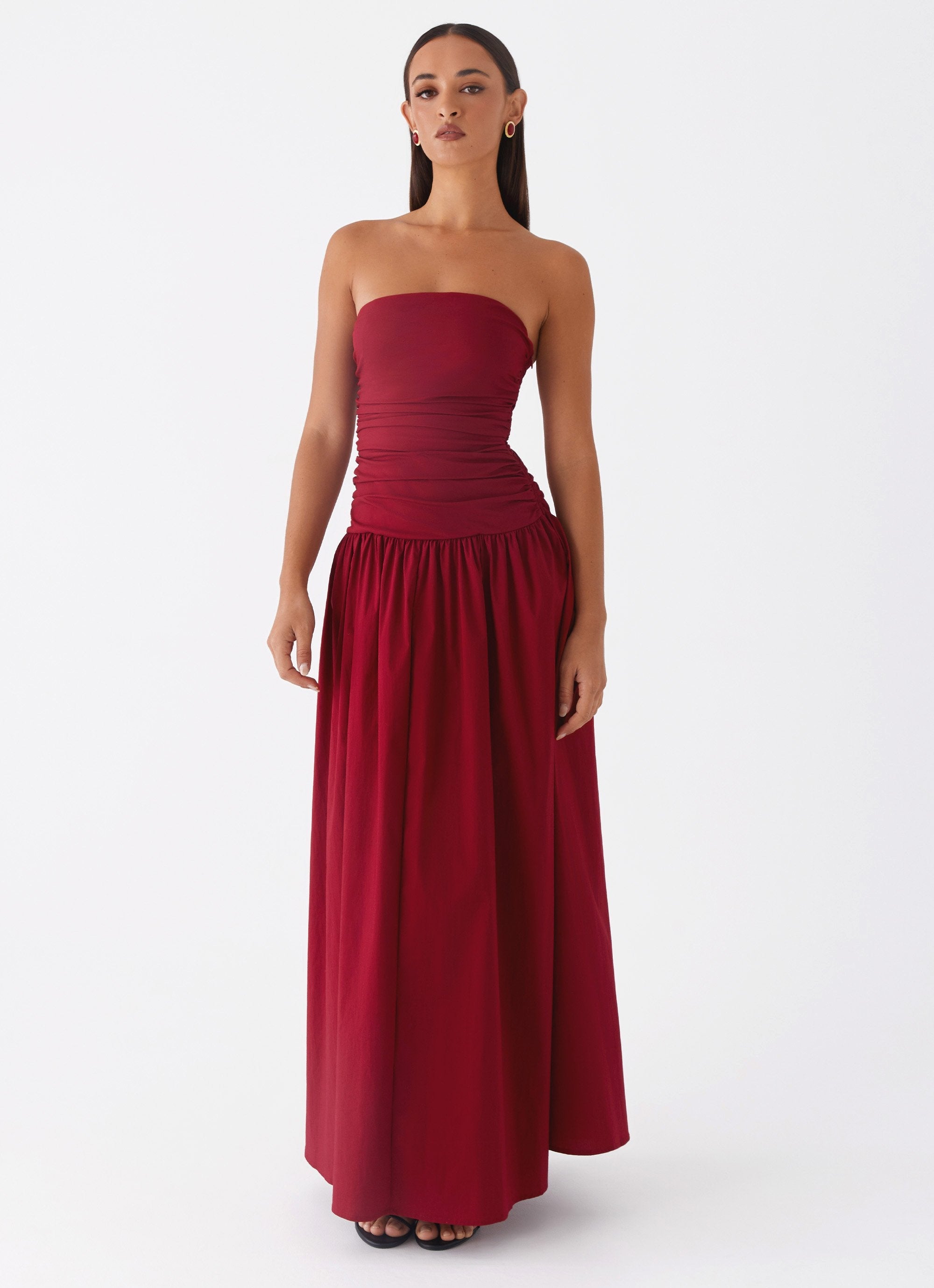 SOFIA ELEGANT MAXI DRESS